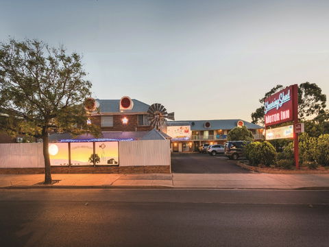 Shearing Shed Motor Inn - Open - Dalby Accommodation 0