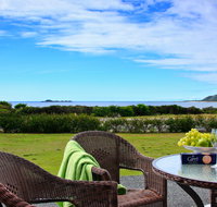 Sisters Beach Retreat - Dalby Accommodation