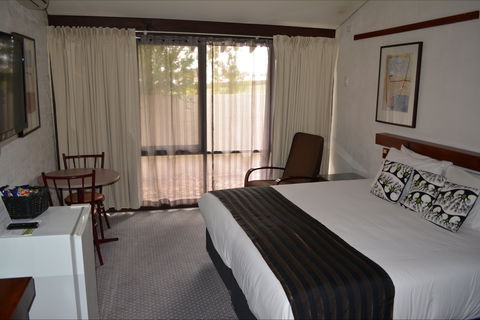 The Apple Inn - Dalby Accommodation 2