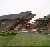 The Church Retreat in Yerong Creek - Dalby Accommodation