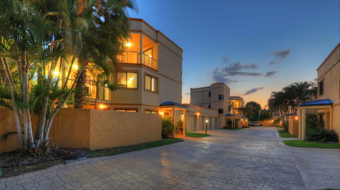 The Grange Resort Hervey Bay - Dalby Accommodation 1