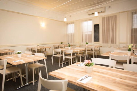 The Central Hotel Cootamundra - Dalby Accommodation 2