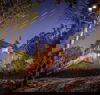 Yarrangobilly Caves House Guest rooms - Dalby Accommodation