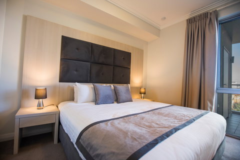 Zappeion Apartments - Dalby Accommodation 1