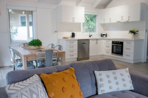 McMillans Of Metung Coastal Resort - Dalby Accommodation 6