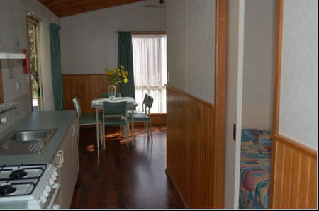 Apollo Gardens Caravan Park - Dalby Accommodation 2