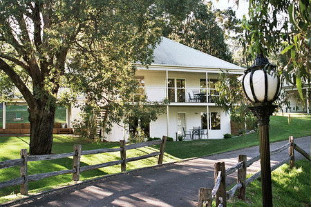McMillans Of Metung Coastal Resort - Dalby Accommodation 0