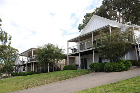 McMillans Of Metung Coastal Resort - Dalby Accommodation 1