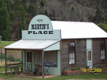 Snug As A Bug Motel - Dalby Accommodation 3