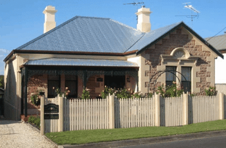 Mackenzie's On Jardine - Dalby Accommodation 0