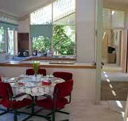 Seppelt House - Dalby Accommodation