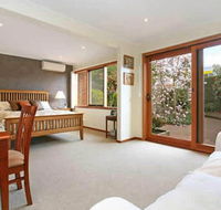 The Courtyard Mt Eliza - Dalby Accommodation