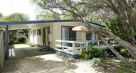 Beachwalk Cottage - Dalby Accommodation 0