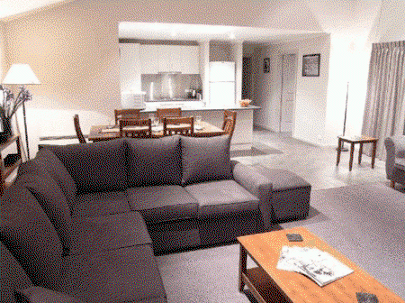 Buller House @ Alpine Ridge - Dalby Accommodation 1