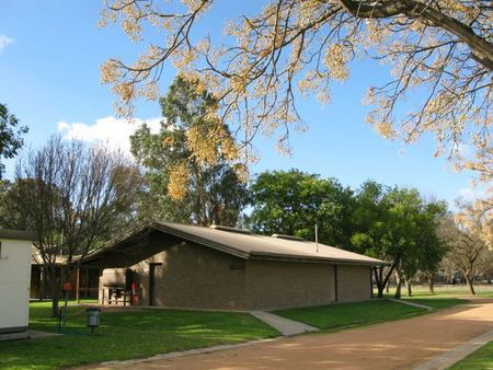 Pental Island Caravan Park And Holiday Farm - Dalby Accommodation 4