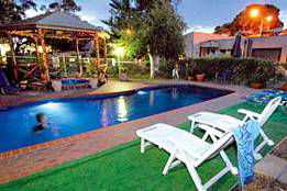 Mirrabooka Units - Dalby Accommodation 0