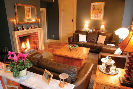 Azidene House - Dalby Accommodation 2