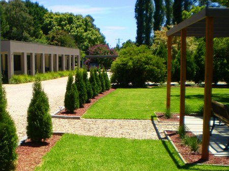 Grevillea Gardens - Dalby Accommodation 0