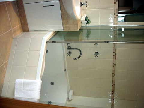 Loves Lane Cottages - Dalby Accommodation 2