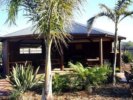 Prom Port Cottages - Dalby Accommodation 2