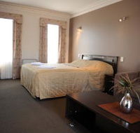 Seymours On Lydiard - Dalby Accommodation