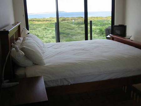 Ocean View Beach House - Dalby Accommodation 2