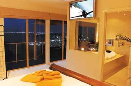 Summit Views At Arthurs Seat - Dalby Accommodation 0