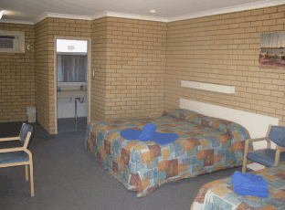 Fascine Lodge - Dalby Accommodation