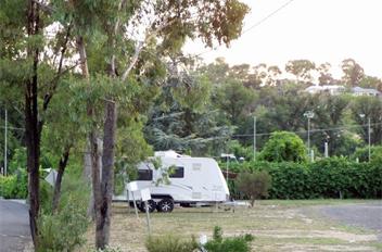 Big 4 Castlemaine Gardens Holiday Park - Dalby Accommodation 3