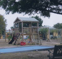 Alvina Holiday Cottages - Dalby Accommodation