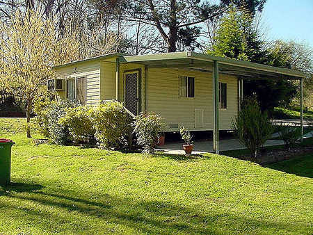 Yackandandah Holiday Park - Dalby Accommodation 2