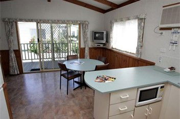 Melbourne Big4 Holiday Park - Dalby Accommodation 2