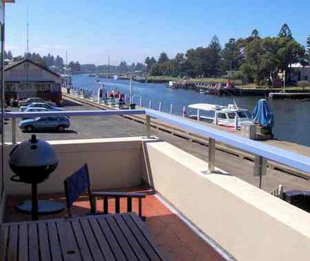 Dockside Waterfront Indulgence - Dalby Accommodation 2