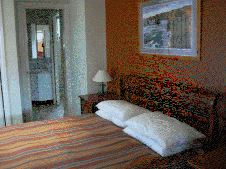 Apollo Bay Hideaway - Dalby Accommodation 4
