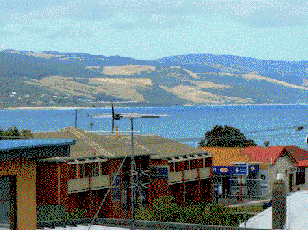 Apollo Bay Hideaway - Dalby Accommodation 5