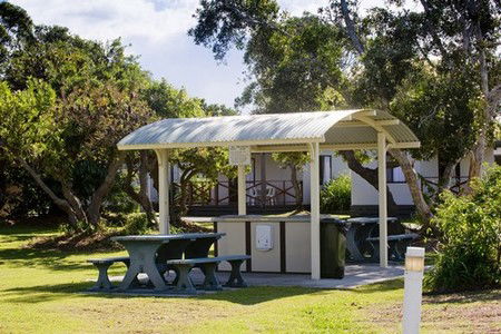 Lake Ainsworth Holiday Park - Dalby Accommodation 4