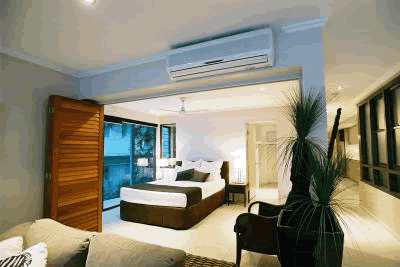 Sea Point On Trinity Beach - Dalby Accommodation 1