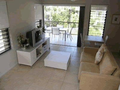 Sea Point On Trinity Beach - Dalby Accommodation 5