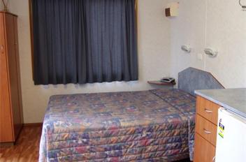 Big 4 Castlemaine Gardens Holiday Park - Dalby Accommodation 6