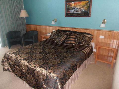 Moe Motor Inn - Dalby Accommodation 3