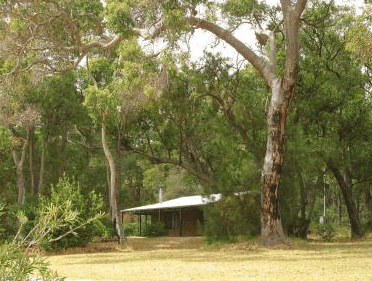 Woody Grange Chalets - Dalby Accommodation 4