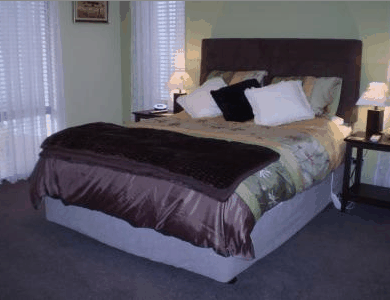 Baudins of Busselton - Dalby Accommodation