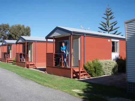 Albany Holiday Park - Dalby Accommodation 0