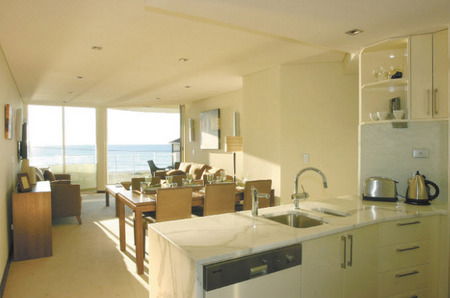 Bellagio By The Sea - Dalby Accommodation 2