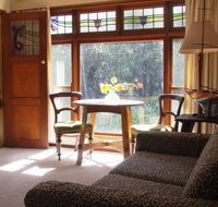 Canberra Retreat Bed  Breakfast - Dalby Accommodation