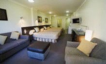 Quaife's - Dalby Accommodation 3