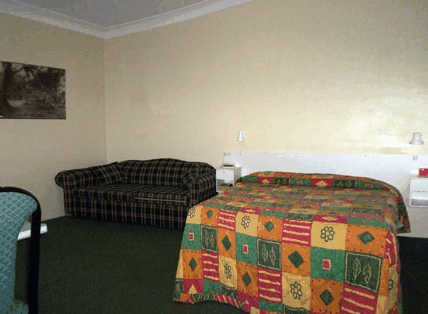 Lakeside Motor Inn - Dalby Accommodation 0