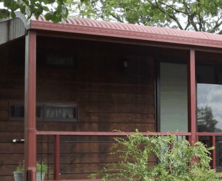 Tumut Log Cabins - Dalby Accommodation 2