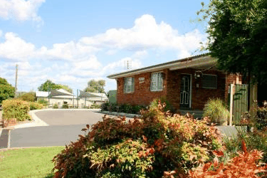 Cadman Apartments - Dalby Accommodation