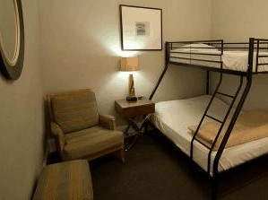Home Backpackers - Dalby Accommodation